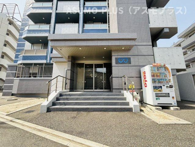 LIFEFIELD二日市駅前のエントランス|別号数タイプ