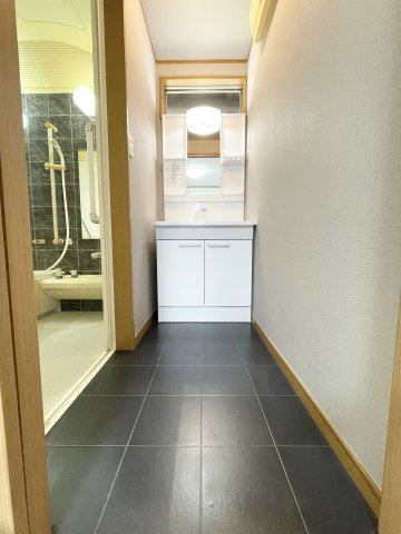  | 堺市中区深井北町52-54