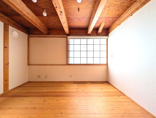 玉村町下新田　中古2580の洋室