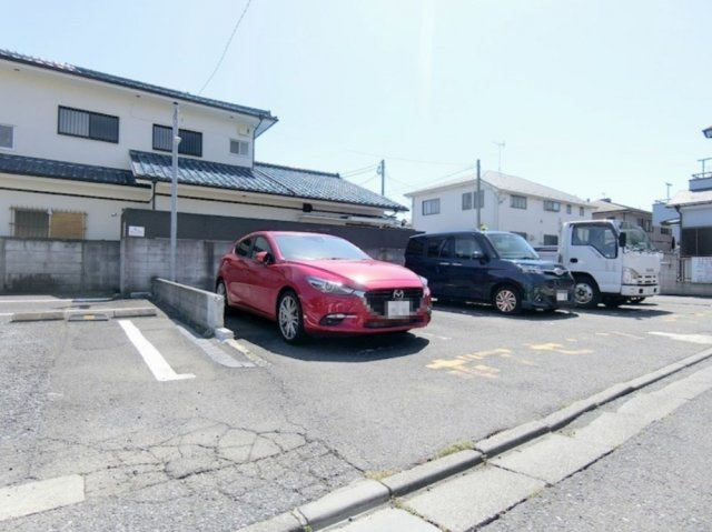 ボアセゾンの駐車場