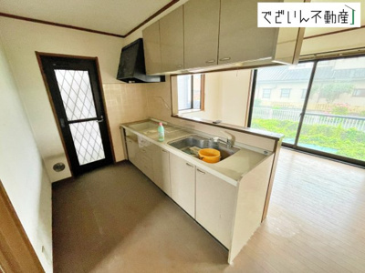 【キッチン】 | 熊谷市大麻生　中古住宅   | 現地(2026年7月撮影)