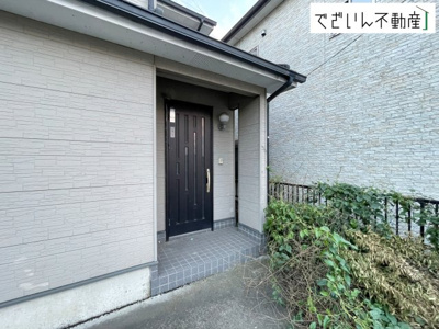 【玄関】 | 熊谷市大麻生　中古住宅   | 現地(2026年6月撮影)