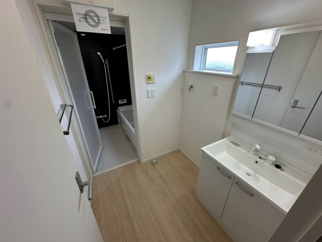 光市中央第10　新築分譲住宅の洗面所