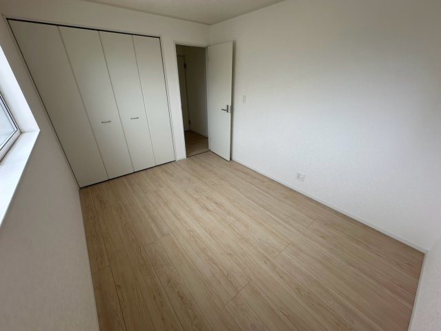 光市中央第10　新築分譲住宅の洋室