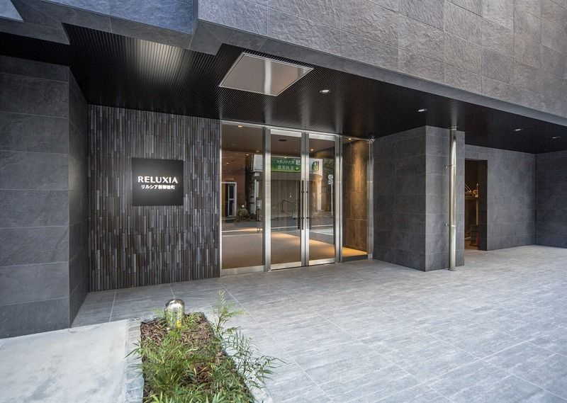 RELUXIA新御徒町のエントランス|建物の内部です