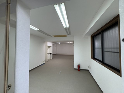  | 外山ビル