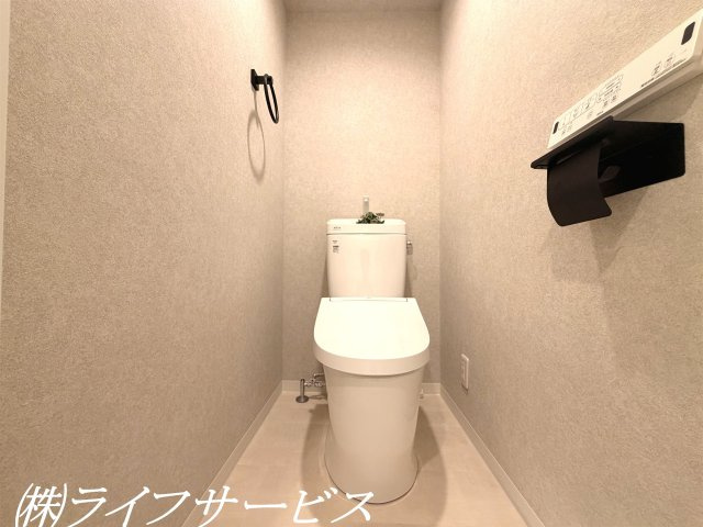 【トイレ】 | エバーグリーン淀川２号館 | 温水洗浄便座付トイレ