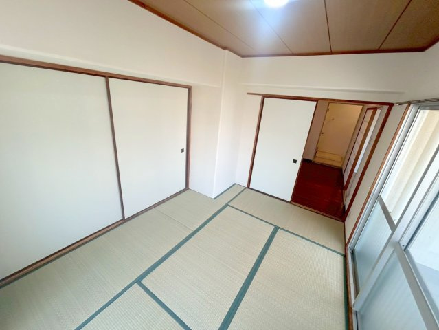 ハイム新大阪の和室