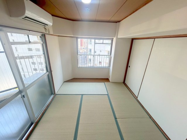 ハイム新大阪の和室