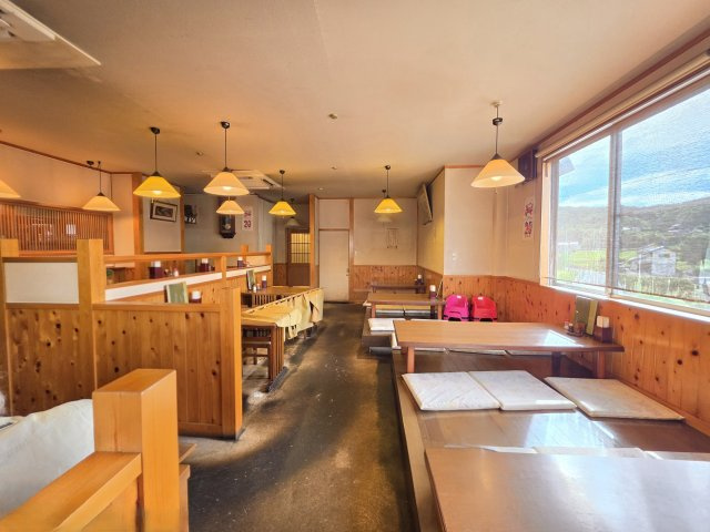 瑞浪市稲津町小里店舗・事務所のロビー