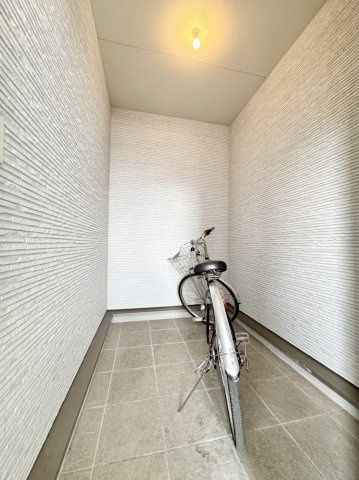 北27条東21丁目戸建のその他|自転車もらくらく格納できる物置