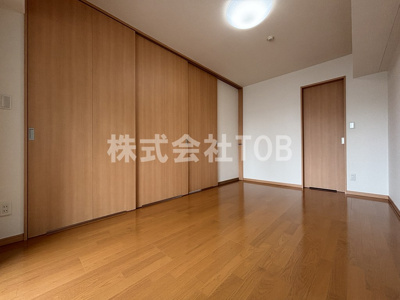【洋室】 | プレミアコンフォート高井戸 | 洋室7.4帖