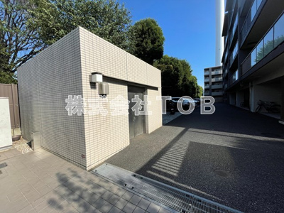 【その他共用部分】 | プレミアコンフォート高井戸 | ゴミ捨て場