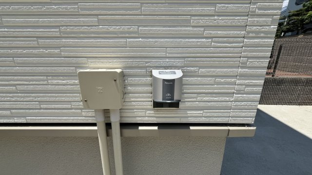 豊中市緑丘２丁目　中古戸建住宅の設備|EVコンセントも完備していますので、電気自動車も大丈夫です(^^)