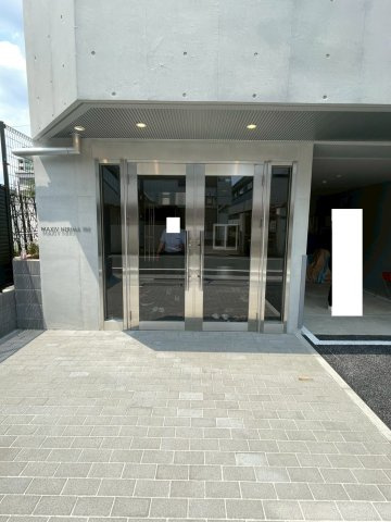 MAXIV練馬TREのエントランス