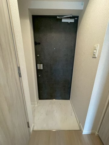 MAXIV練馬TREの玄関
