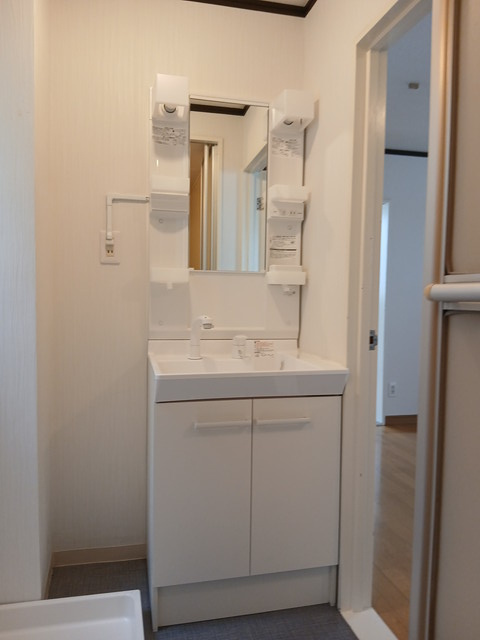 サン・シティー５の独立洗面台