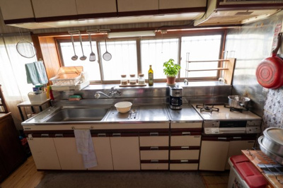 【キッチン】 | 笠間市来栖5LDK平屋中古住宅 | ※一部写真が見やすいように家具・荷物等を消しています。