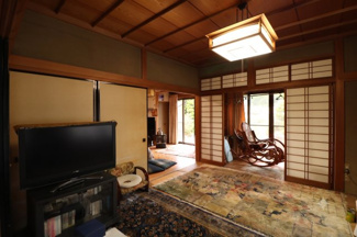 【和室】 | 笠間市来栖5LDK平屋中古住宅 | 南西和室です。
※一部写真が見やすいように家具・荷物等を消しています。