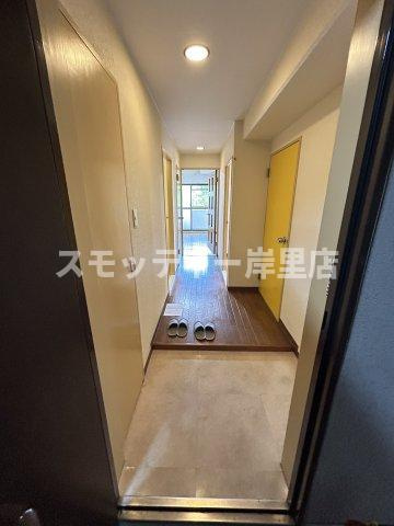 ウイングス21の玄関