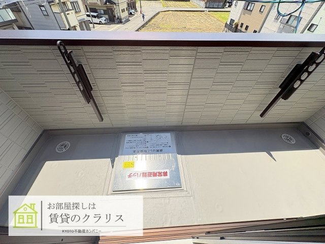 GRAMM下津林EASTのバルコニー