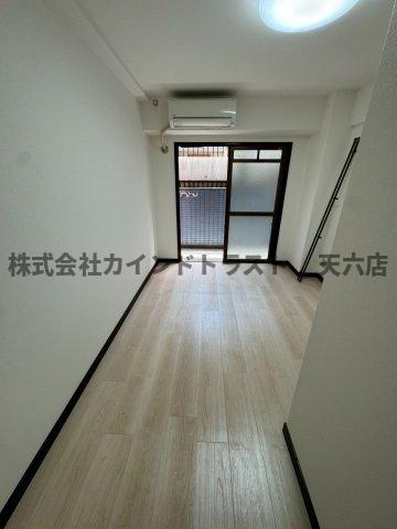 天満グリーン土井マンションの居間・リビング|居間です