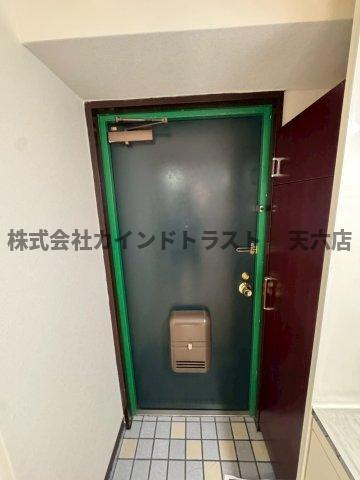 天満グリーン土井マンションの玄関|きれいな玄関です