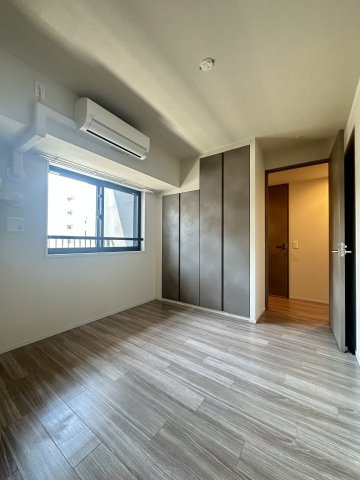 SK RESIDENCES SHINSAIBASHI (旧 SK RESIDENCE)の寝室