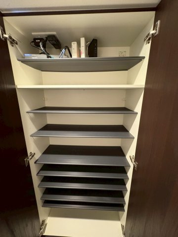 エステムコート名古屋新栄Ⅲグローリィ　名古屋市賃貸　仲介手数料無料の収納