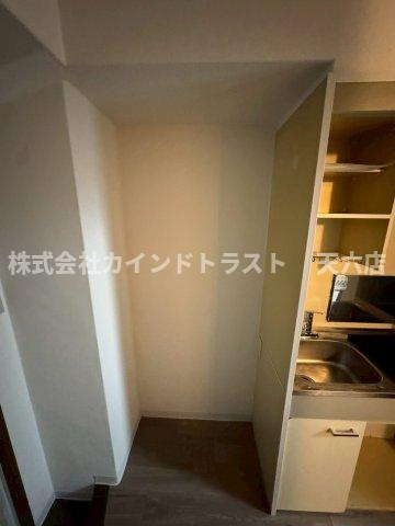 パライッソおくの内装|明るい室内です