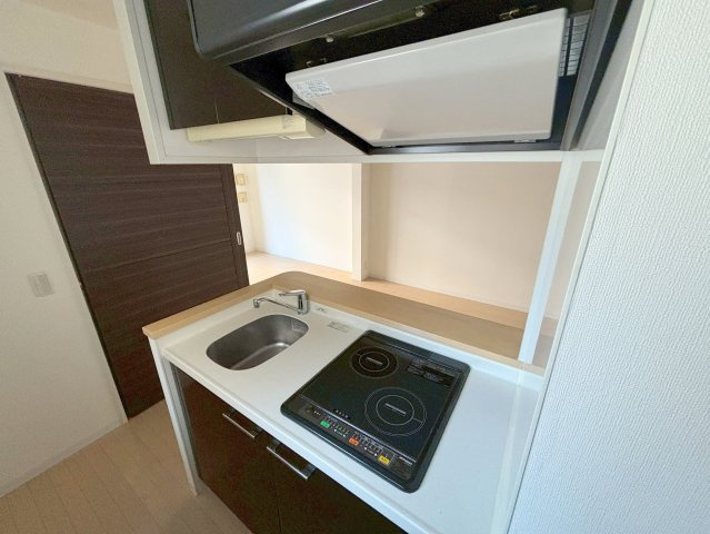 クリスタルグランツ新大阪のキッチン