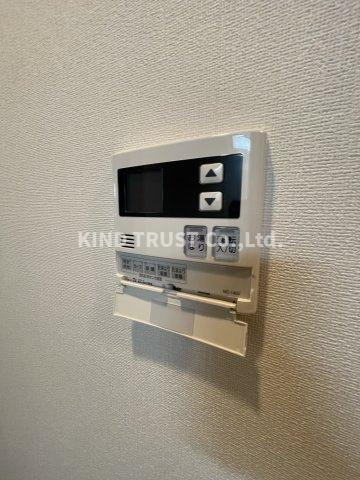 プレサンス南森町駅前
