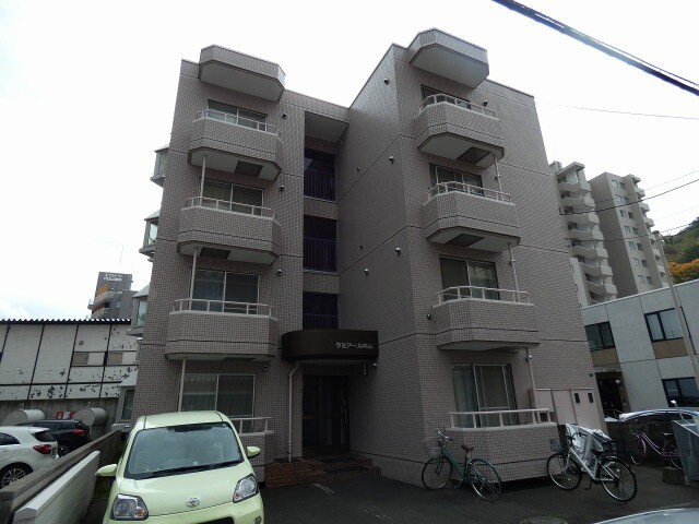 ラミアール円山