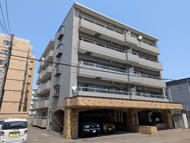 札幌市中央区南二十条西９丁目の賃貸マンション