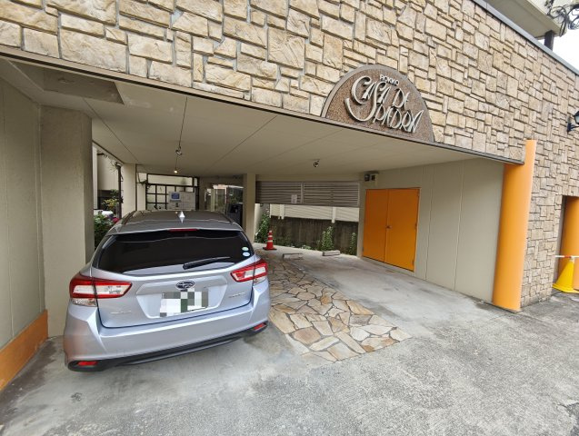 【駐車場】六甲カーサ・デ・ピエドラ