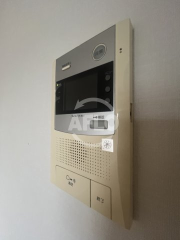 エストーネ江坂のセキュリティ|インターホン