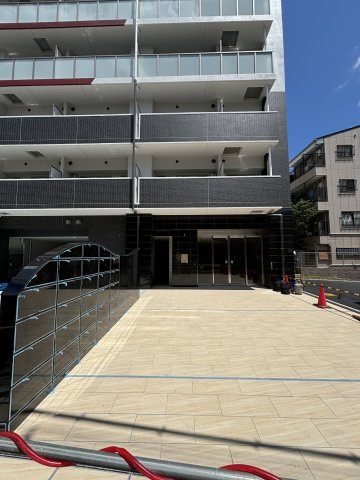 【エントランス】セレニテ十三ミラク