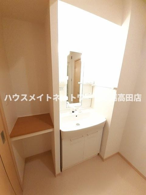 グランデールの洗面所|洗髪洗面化粧台
