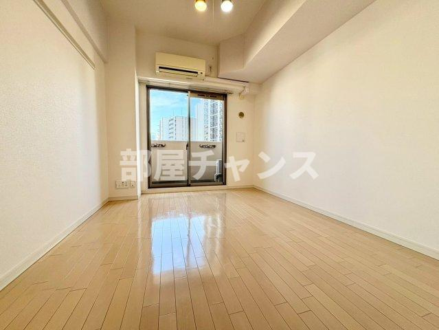 プレサンス名古屋駅前プラチナムの居間・リビング