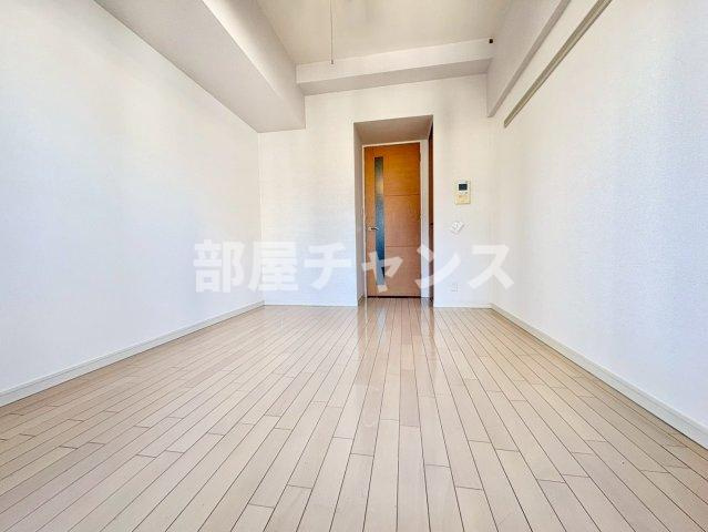 プレサンス名古屋駅前プラチナムの寝室