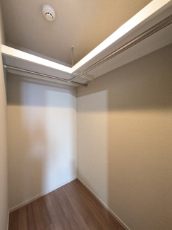 たっぷり収納ウォークインクローゼット☆彡