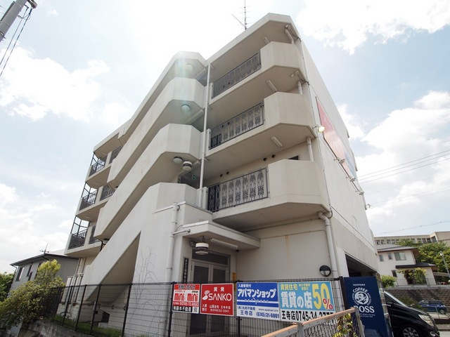まさご城山台マンションの外観