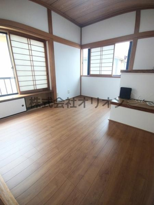 【洋室】 | 練馬区田柄1丁目戸建 | 2階4.5帖洋室（和室から改装）