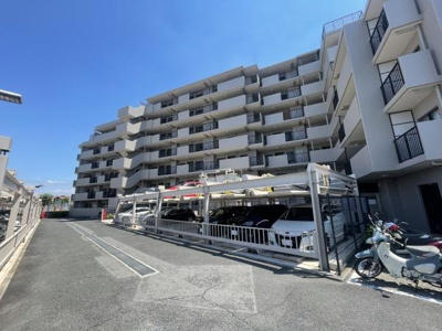 【駐車場】 | 東急ドエル・アルス泉北深井 | お車の出し入れも楽々ですね♪現地駐車場部分になります！駐車場空有です！
