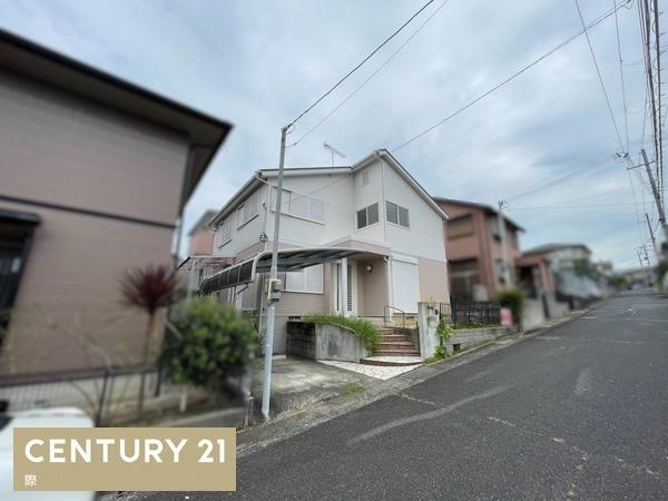 橋本市しらさぎ台　中古戸建の前面道路含む現地写真