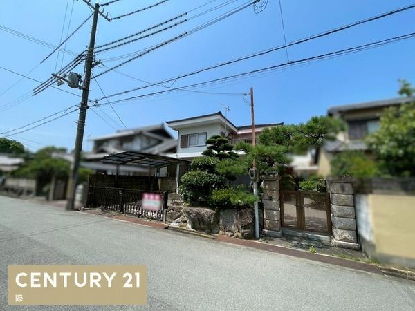 和歌山市松島　中古戸建の前面道路含む現地写真