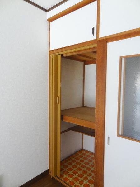 南恩加島２丁目貸家の収納|★収納も豊富★