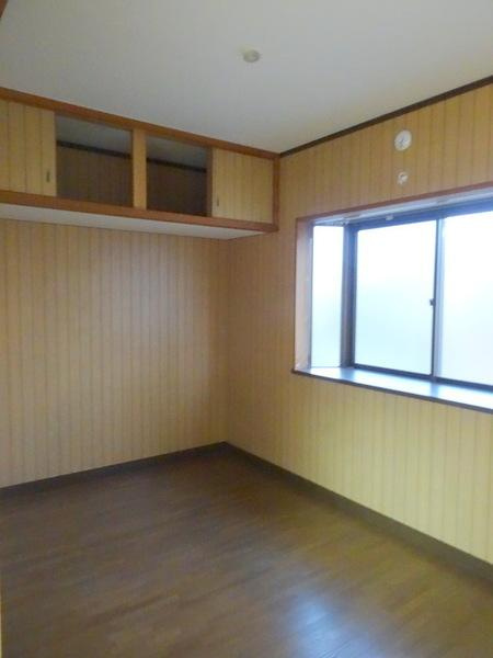 南恩加島２丁目貸家の洋室|★明るいお部屋です★