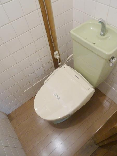 南恩加島２丁目貸家のトイレ|★綺麗なトイレです★