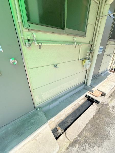 カノウビルの駐車場